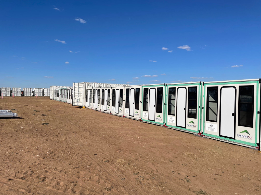 DRAINAGE SOLUTION FOR DEPLOYABLE SHELTERS